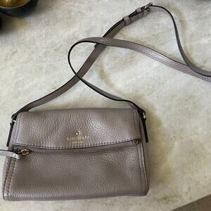 Kate spade cobble hill mini Carson warm putty crossbody purse